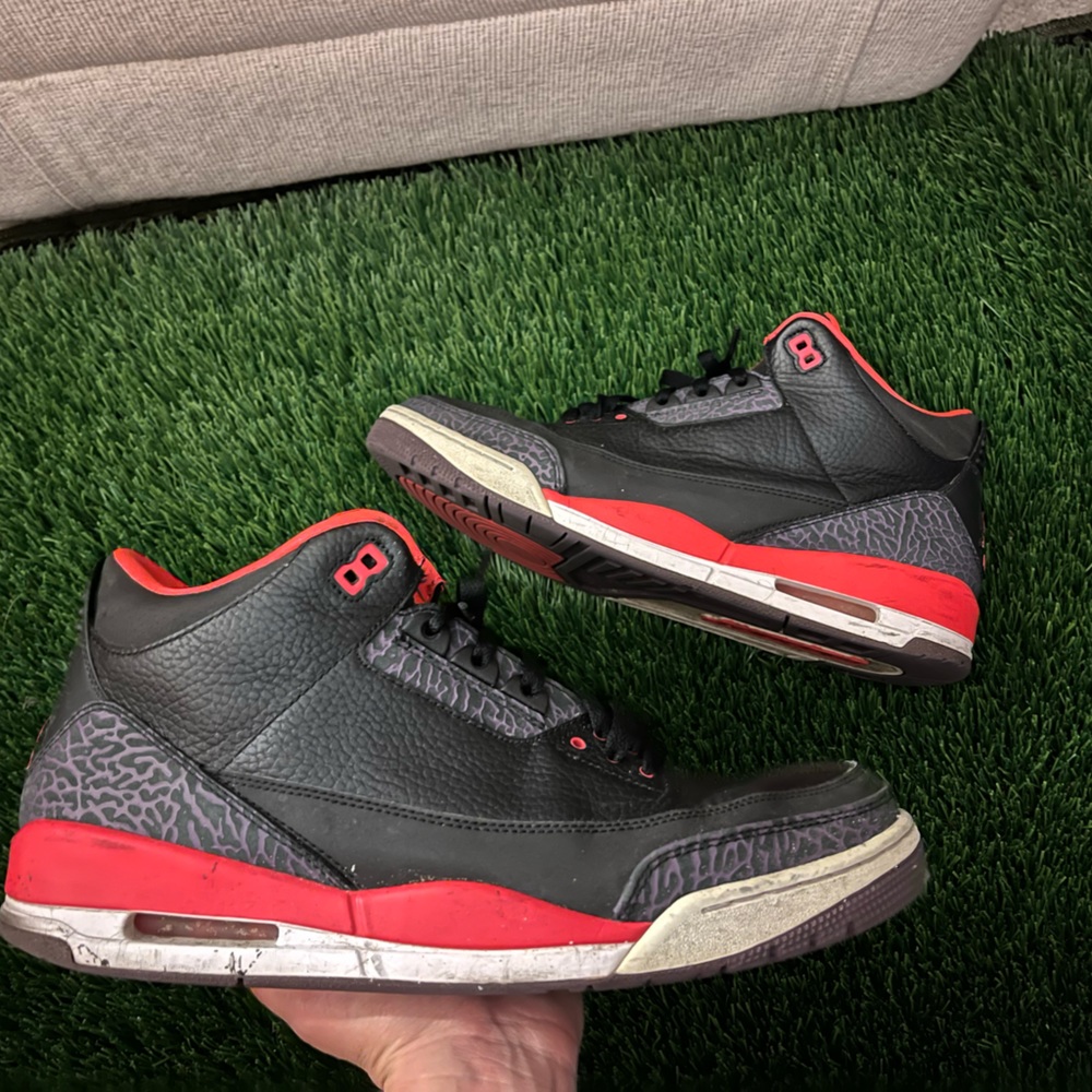 Jordan 3 Crimson